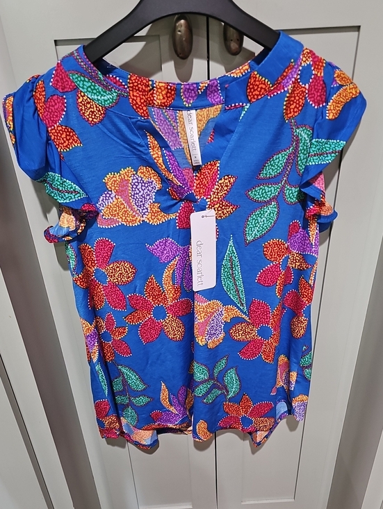 Dear Scarlett Tops - Dear Scarlett Blue Floral Ruffle-Sleeve Top